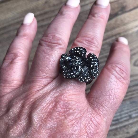 Jewelry - Cocktail ring